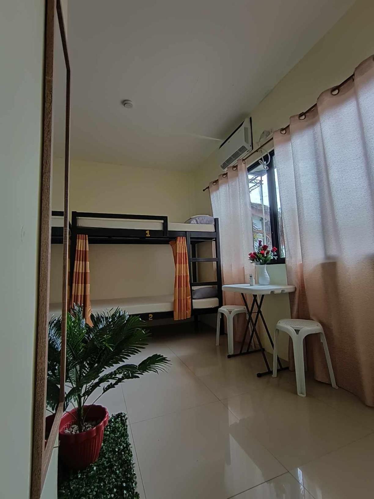 Cheri Backpackers Hostel Moalboal Exterior photo
